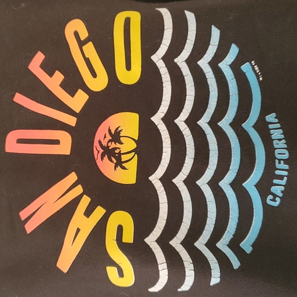 San Diego California Hoodie - Picture 2 of 5